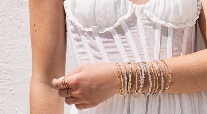 Elevating Your Outfit with the Right Jewelry