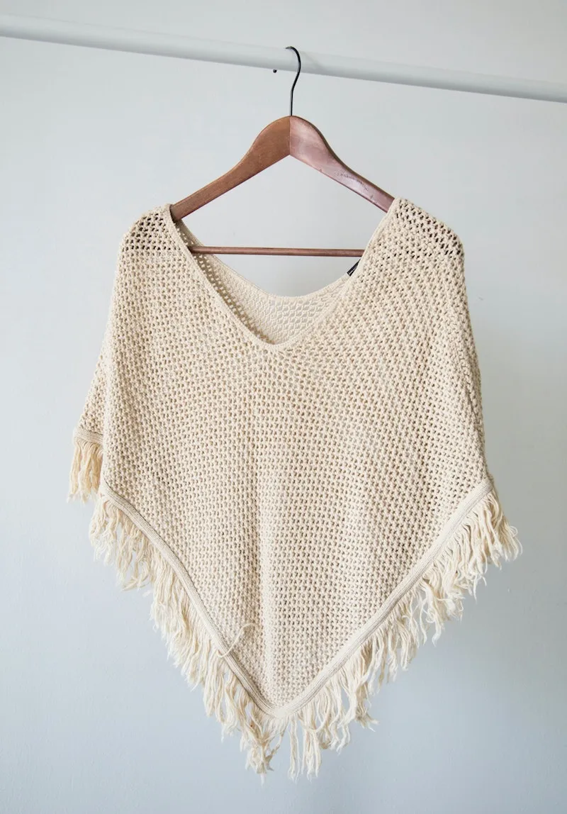 How To Declutter Your Wardrobe (AND Be Kind To The Environment!)